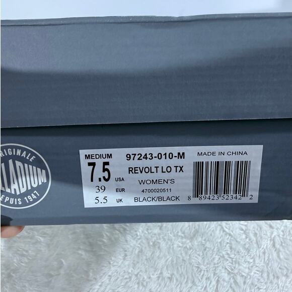 Palladium Revolt Lo Tx Blk/Blk Lug Platform Heel Combat Style New in Box - Picture 5 of 6